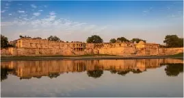 chicago to India Flights